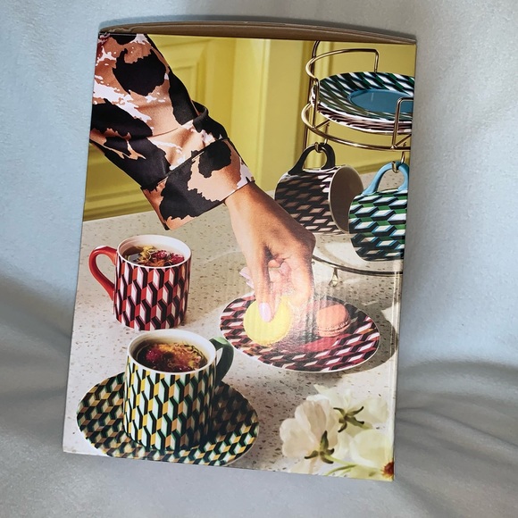 DVF x Target Arrow Geo Set of 4 Mugs + 4 Saucers + Stand Brand New in Box! - Picture 9 of 16